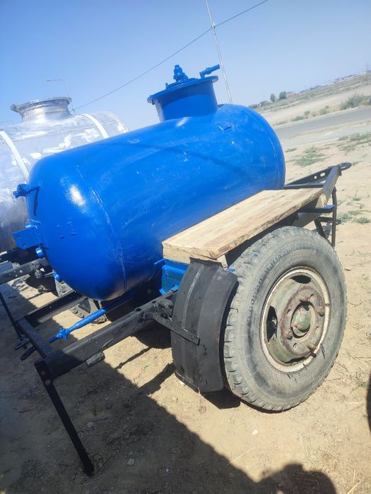 Прицеп бочка 1тонна