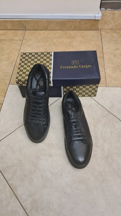 Кожаные кеды, новые, 42 р