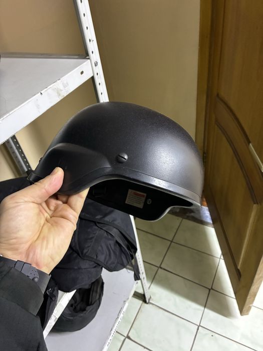 Каска пластикавая