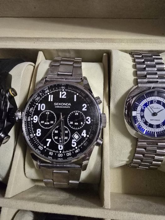 Часовници различни модели