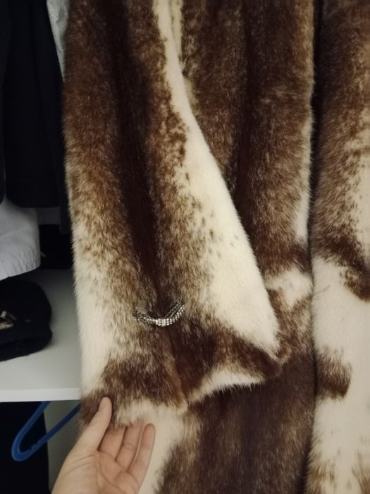 Продам норковую шубу