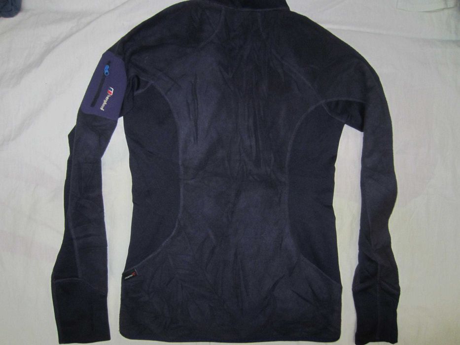 Bluza dama Berghaus, masura M( 12), polartec, mov-negru, stare f.buna