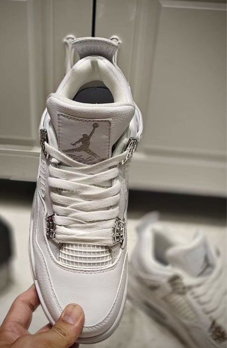 Air Jordan 4 Pure Money White Nike Oreo Metalic Silver Gold Frozen