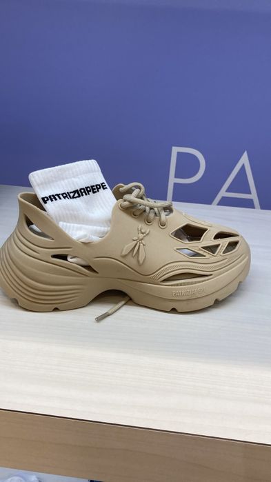 Patrizia Pepe кецове нови