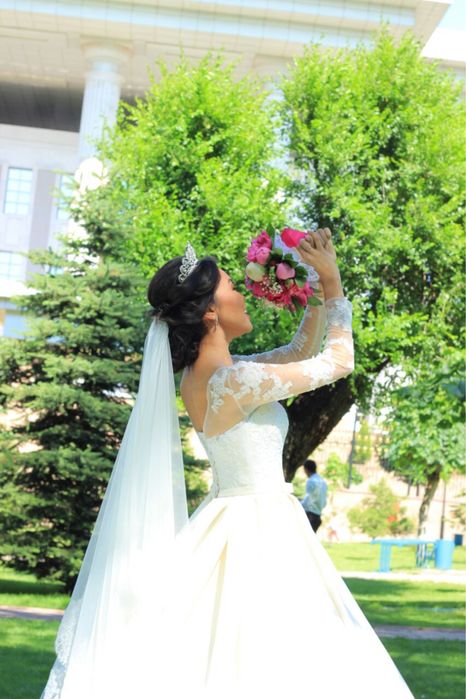 Продам свадебное платье