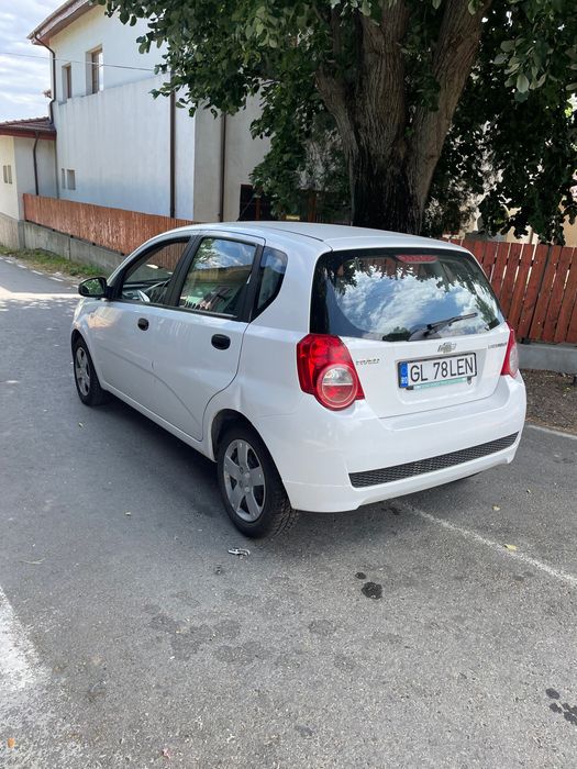 Masina Chevrolet Aveo 2010 1.4 benzina