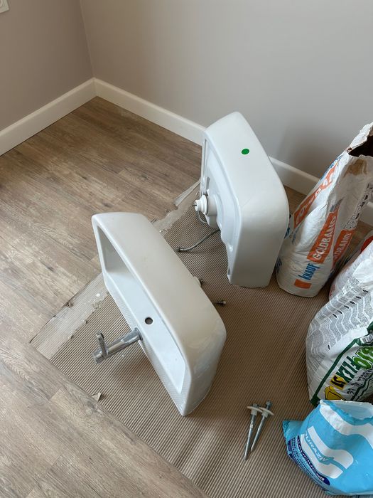 2 Lavoare cu baterie