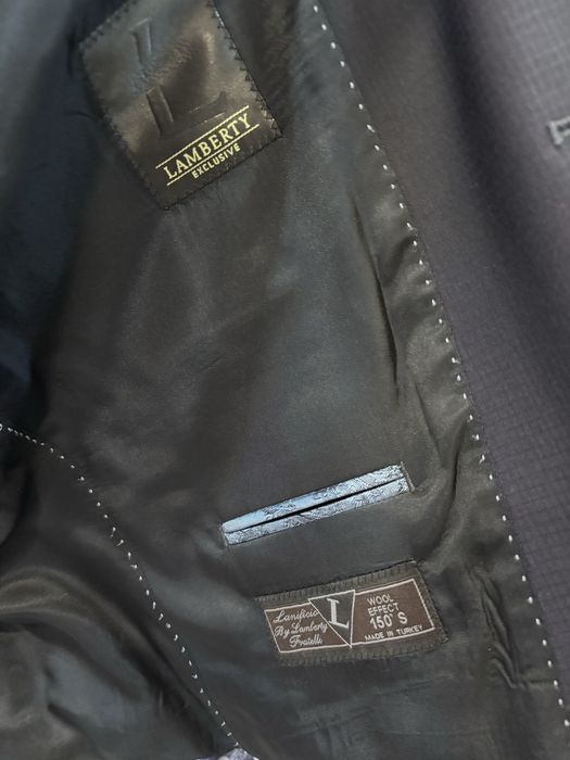 Мужской костюм Lamberty