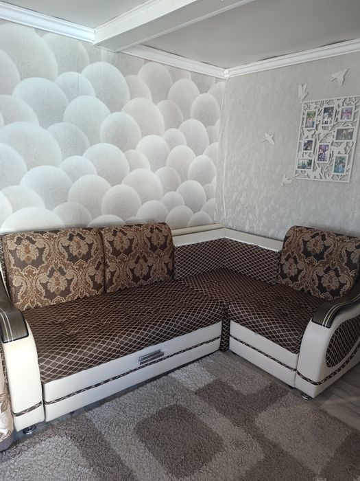 Продам угловой диван