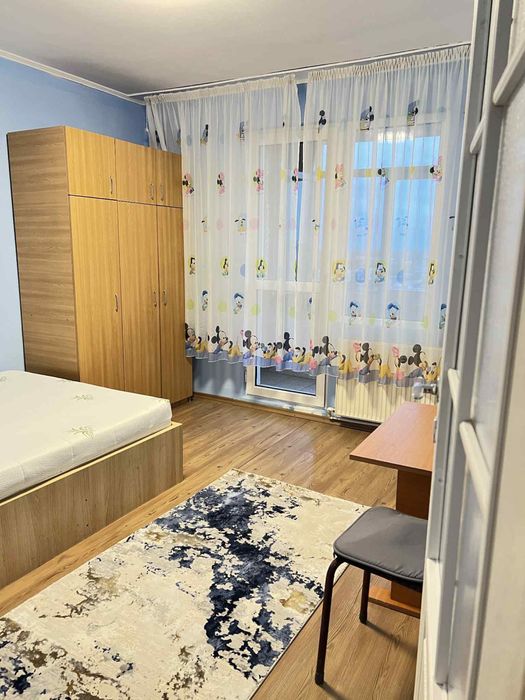 Inchiriez apartament cu 2 camere