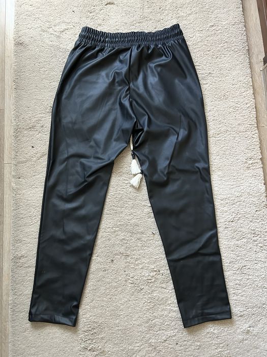 Pantaloni yrw de piele