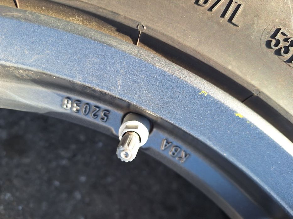 Волво,Форд-19цола-5/108-с датчици "DEZENT "- с гуми