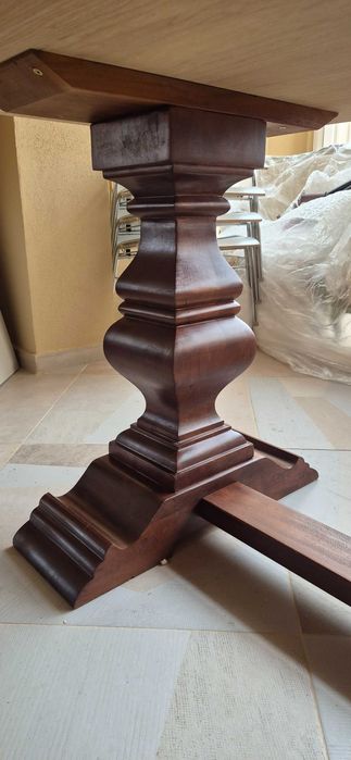 Уникална масивна маса - дърво