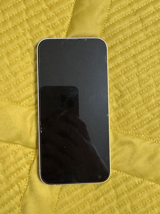 iPhone 14 белый 128 гб