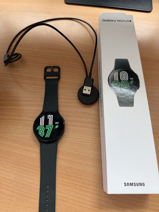Ceas smartwatch Samsung Galaxy Watch4, 44mm