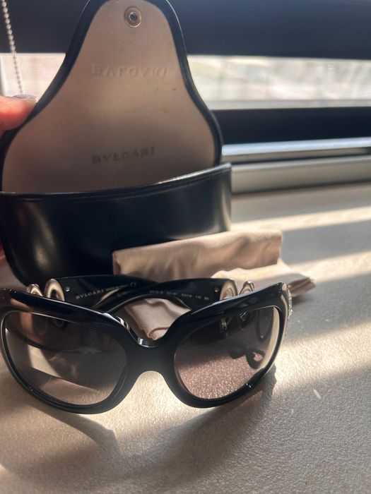 Оригинални слънчеви очила Bvlgari 8016-B с кристали + калъф