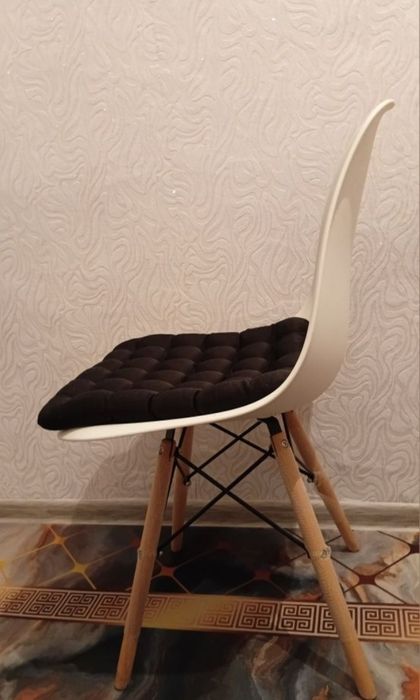 Стул новый.     .