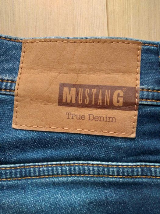 Мъжки дънкови шорти MUSTANG
