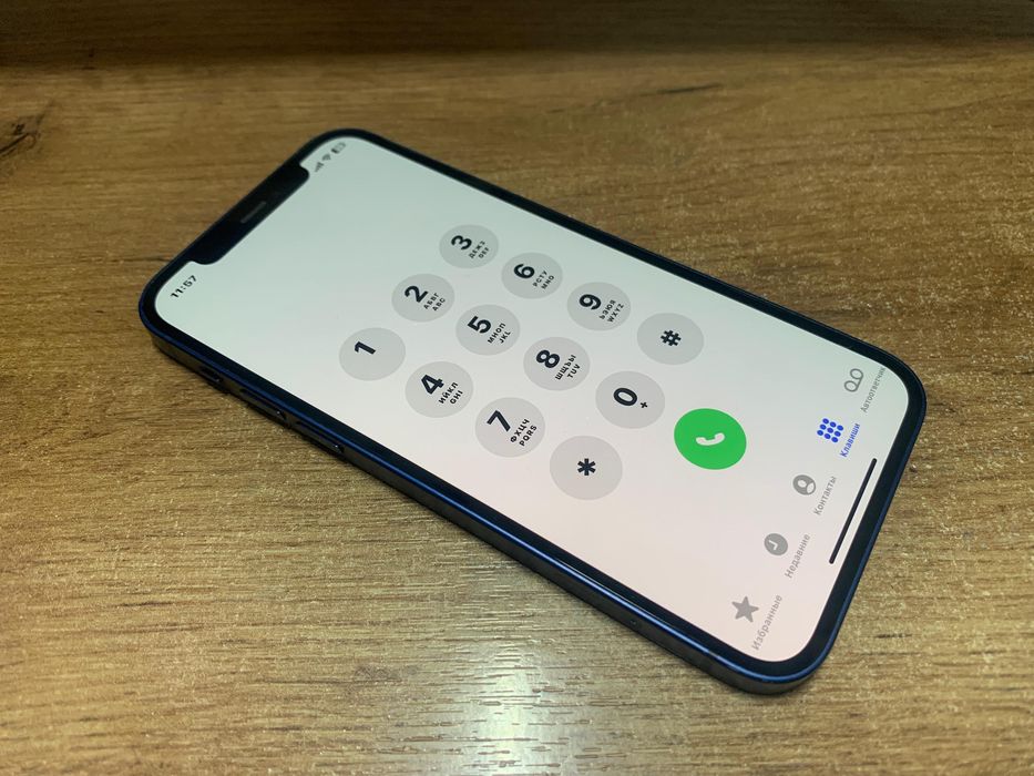 Iphone 12 продается