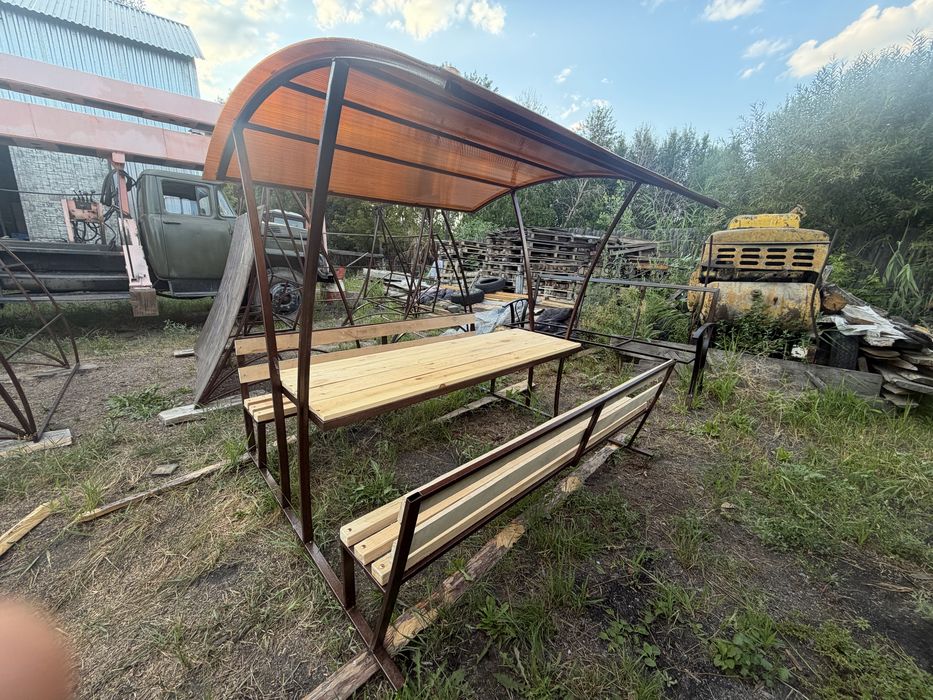 Беседки качели скамейки