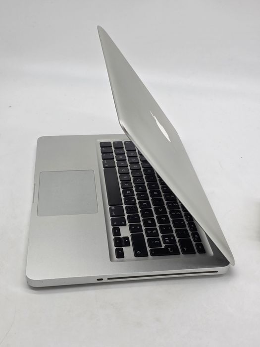 Laptop Apple MacBook Pro 13, Intel Core i5, 8GB DDR3, SSD 256GB