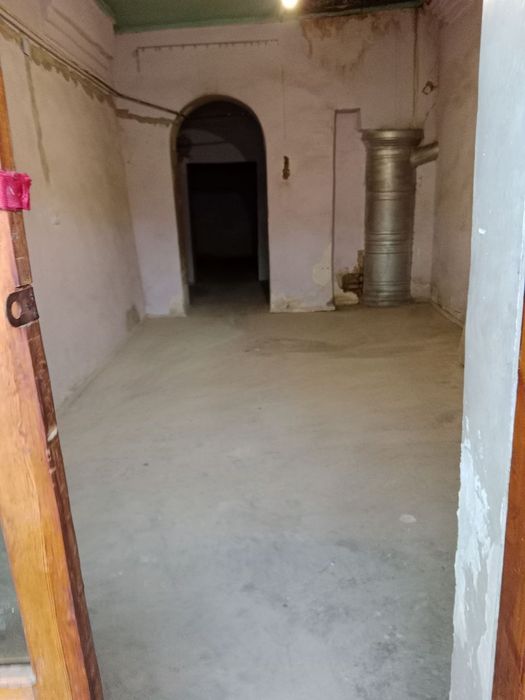 Срочно продам дом в Зангиотинском районе от метро 6 км.