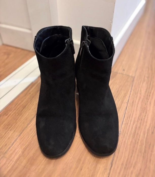 Botine imitatie de piele marimea 38