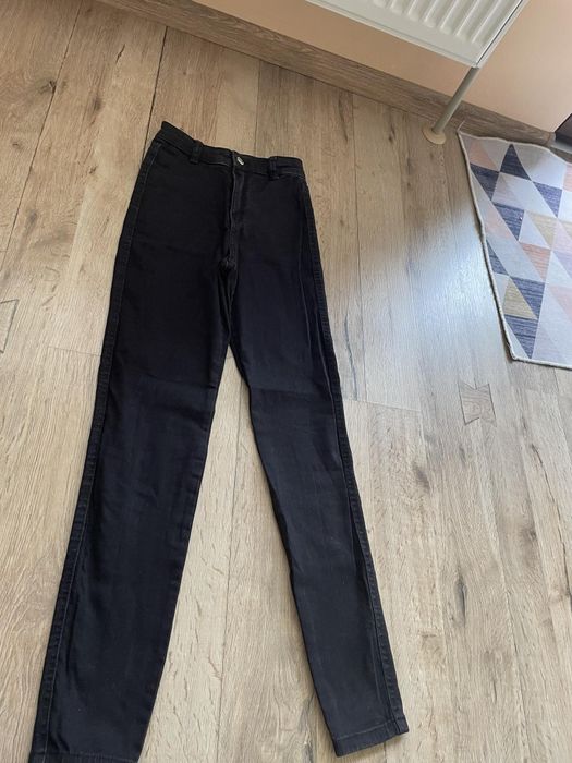 Продавам черни дънки