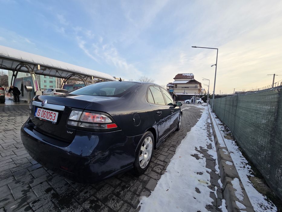 Saab 9-3 2011 262,000 km 2.0 benzina 150 cai
