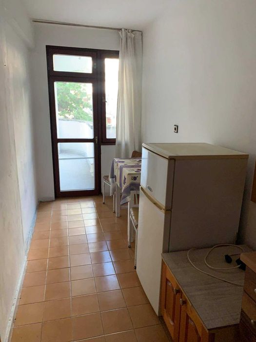 Дава се под наем Двустаен апартамент в Бургас, Възраждане - 45 кв.м за 135 € - Снимка #3