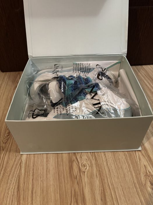 Lanvin Curb White Blue