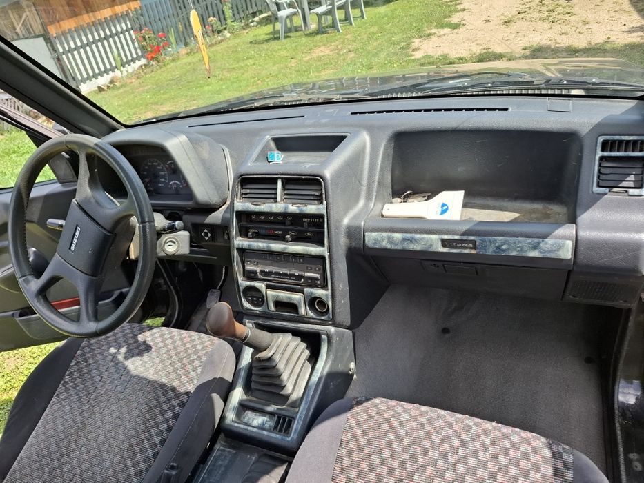 Vând Suzuki Vitara ET