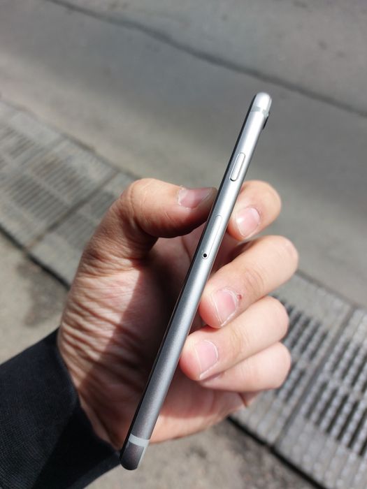 Iphone 6s 16. Idial radnoy