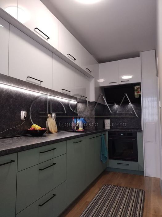 Продава се Тристаен апартамент в София, Люлин 3 - 95 кв.м за 1916 €/кв.м - Снимка #6