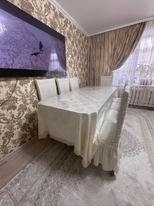 Продам стол со стульями