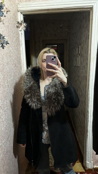 Продам дубленку, замша , чернобурка.