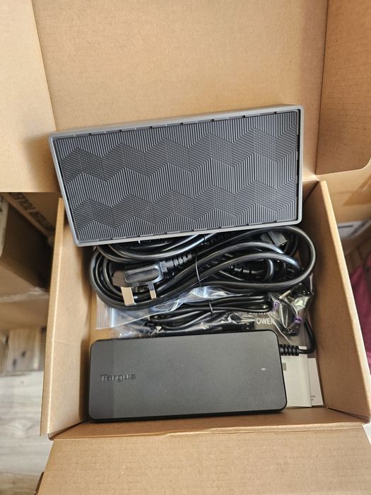 Targus USB-C Universal Dual Video 4K Docking Station (модел DOCK190-C)