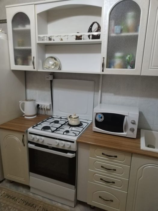 Продам кухонный гарнитур