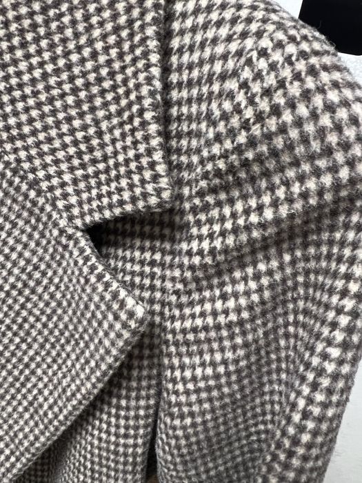 Продам пальто 15000 тенге