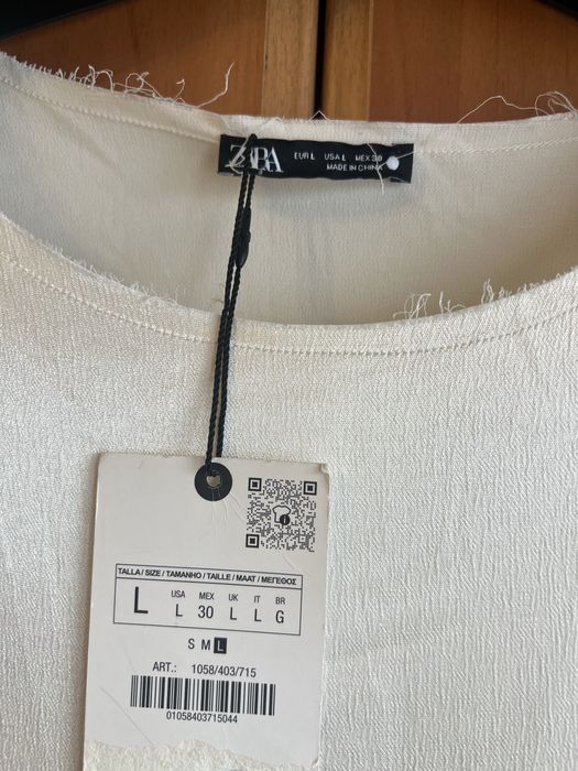 Bluza eleganta, noua, fina cu design neconventional