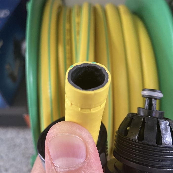 Поливочный высокопрочный шланг (для полива) BRENNENSTUHL GERMANY