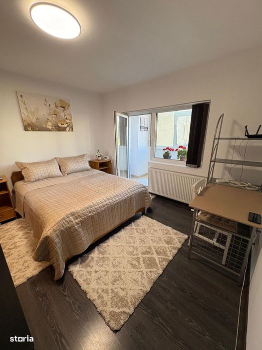 1 cam 33 mp zona garii et2/8 mob si utilat complet  totul nou 380 euro