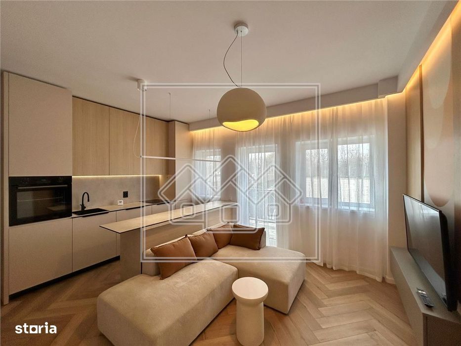 Apartament 3 camere, balcon, etaj 1, parcare - Zona Turnisor