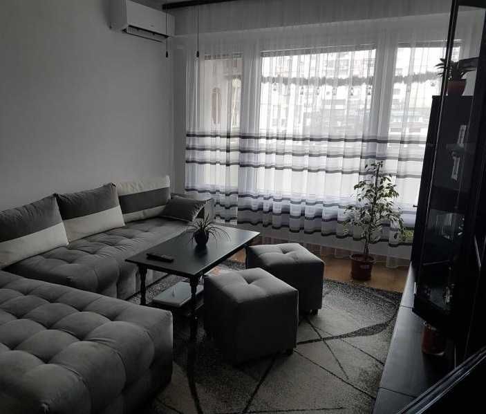 Дава се под наем Двустаен апартамент в София, Надежда 1 - 68 кв.м за 345 € - Снимка #2