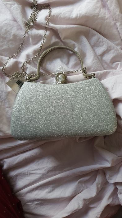Clutch / poseta eleganta argintie