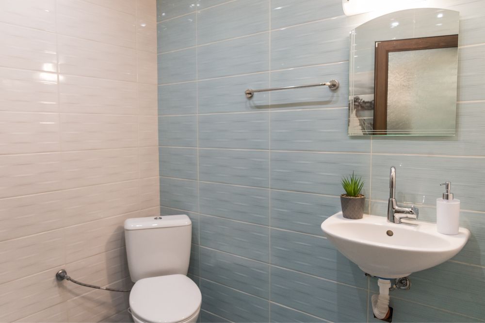 Дава се под наем Тристаен апартамент в Черноморец - 100 кв.м за 360 € - Снимка #3