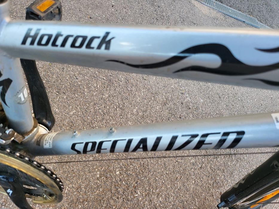 Продавам детски велосипед SPECIALIZED  24 "