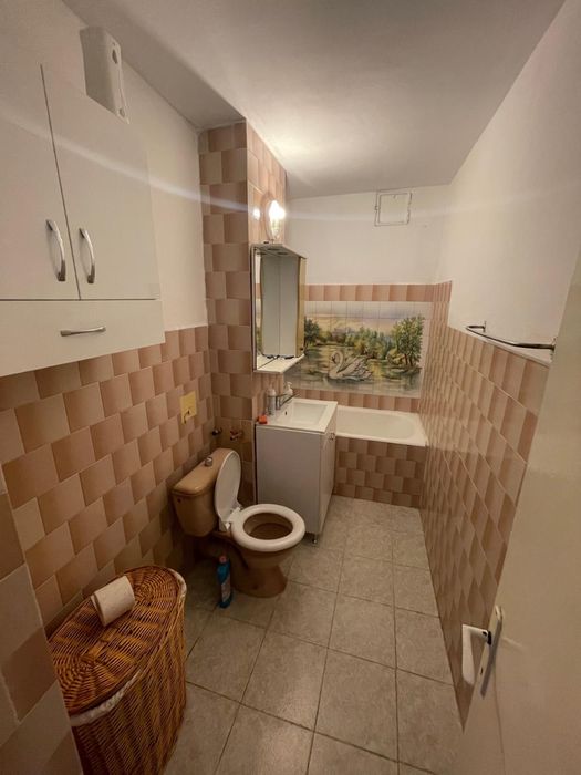 Vand Ap. 3 cam tip AN et.2 decomandat 2 bai, 2 balcoane b-dul Dacia