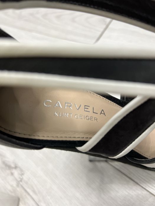 Босоножки Carvela