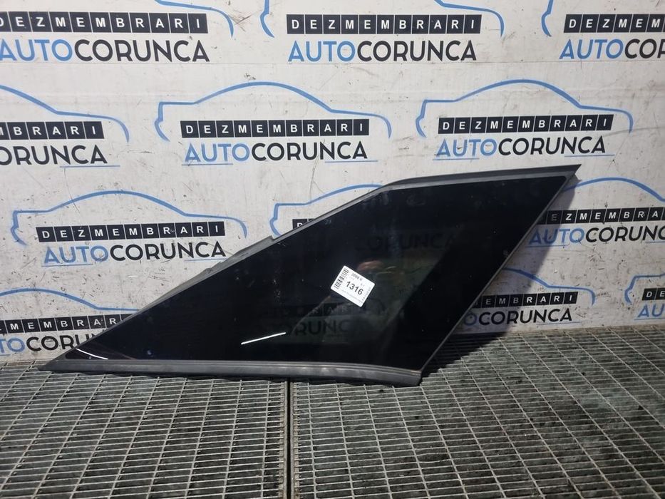 Geam fix caroserie dreapta Peugeot 3008 II 2016 - 2020 SUV 4 Usi (1316)